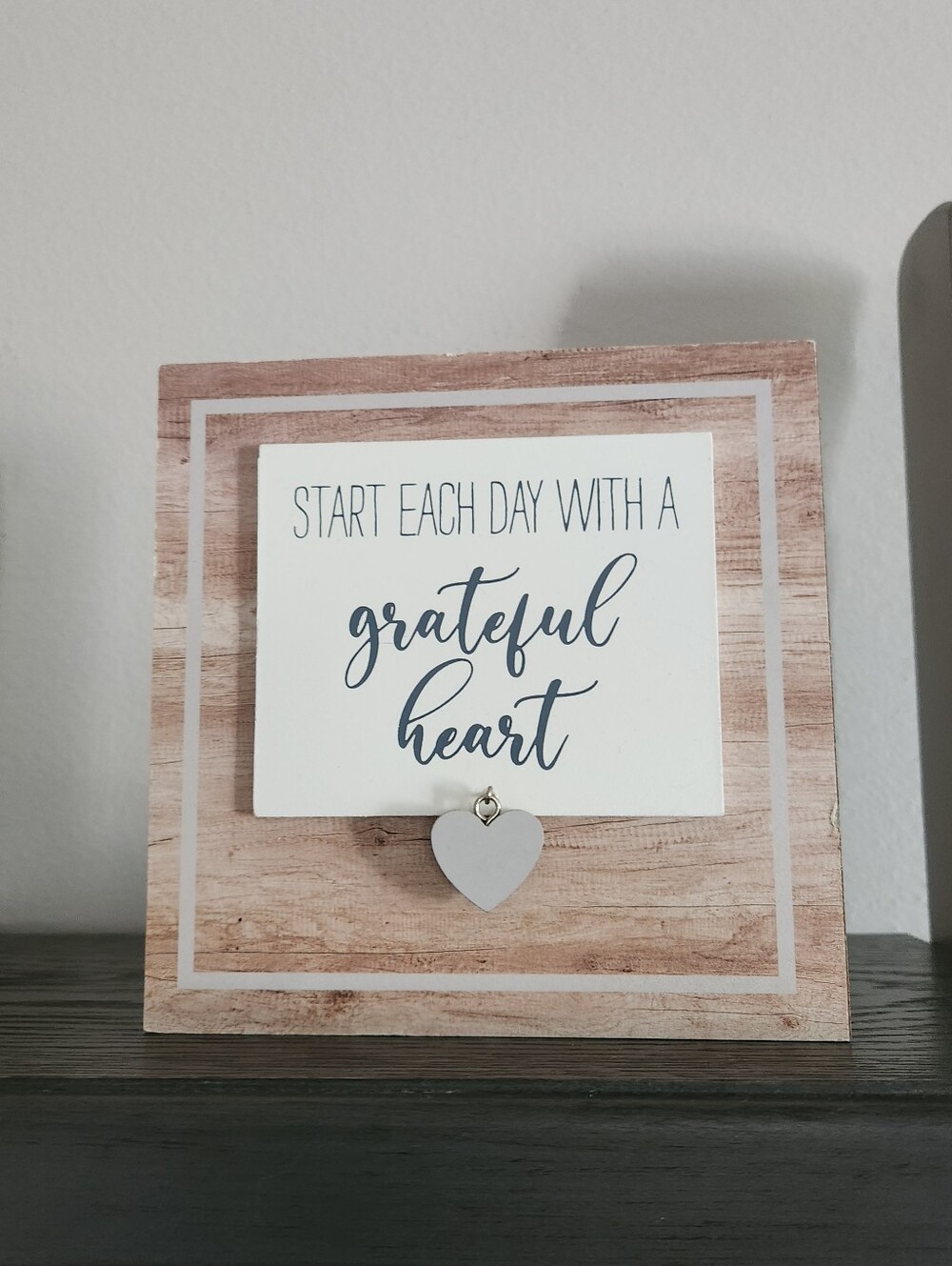 Grateful Heart Wooden Wall Sign with Heart Charm